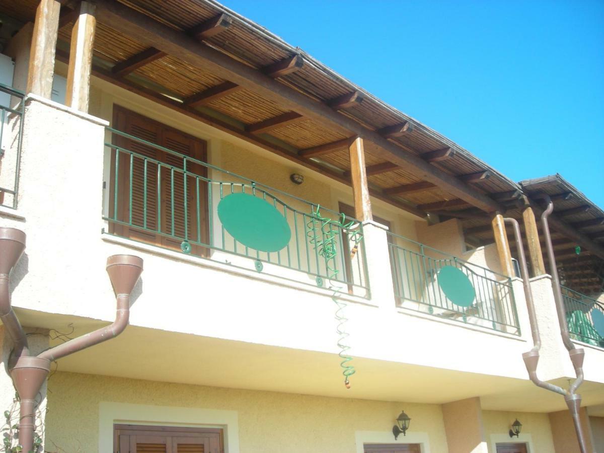 Apartamento Olbia Tempio Exterior foto